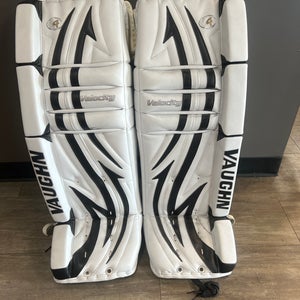 Vaughn Velocity 4 7600 Goalie Pads (New)