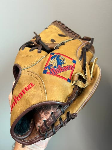 RH Nokona Infield Baseball Glove 11.5" - Made in USA