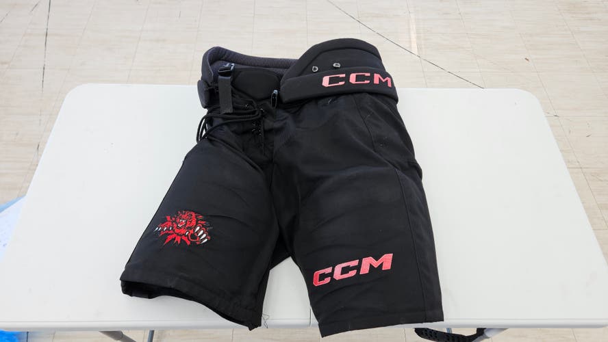Men's Senior Large CCM HPTK Hockey Pants Pro Stock (Used)