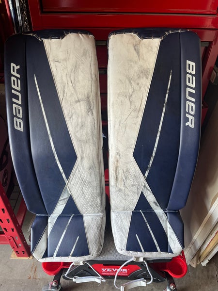 Small Bauer  Supreme 3S Goalie Leg Pads
