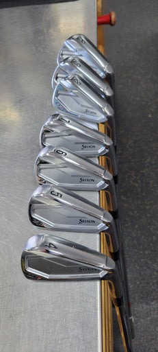 Used Srixon ZX7 Mens Iron Set RH 4I-PW 11497-S000152108