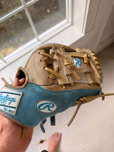 Infield RH Rawlings Heart of the Hide Baseball Glove 11.5" (Used)