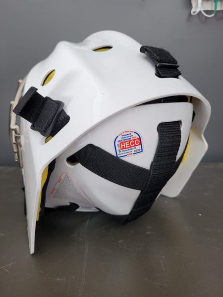 Junior CCM Axis 1.5 Goalie Mask (Used)