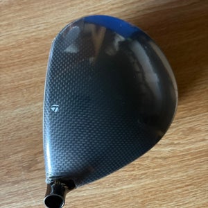 Unisex 2025 TaylorMade Right Handed Driver 10.5 Loft (New)