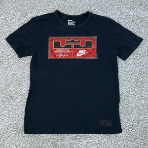 Nike Shirt Men Medium LeBron James Black Red Tee T Basketball Logo Crown Graphic