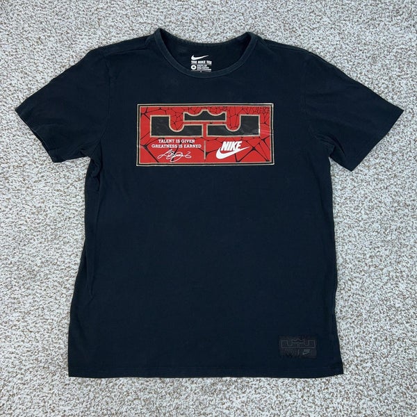 Nike Shirt Men Medium LeBron James Black Red Tee T Basketball Logo Crown Graphic