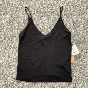 Vuori Tank Top Womens XS Villa Cami Black Performance Casual Basic Relaxed Top