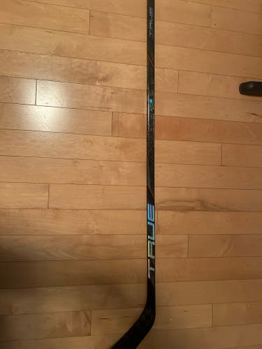 Youth True Hzrdus 9x4 Left Hand Hockey Stick T92 (New)