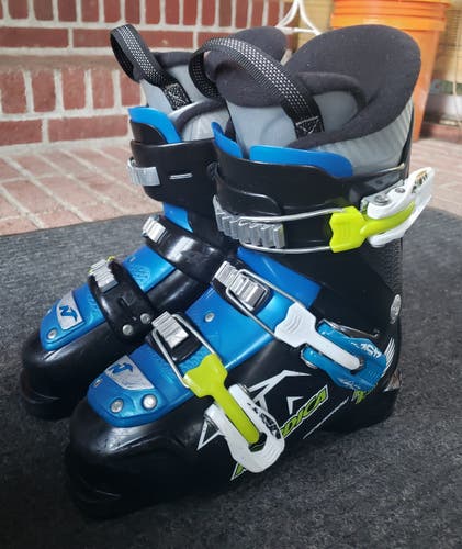 KIDS NORDICA FIRE ARROW T-3 Ski Boots BOYS(YOUTH 2.5) 20.5 MONDO *USED* NEW SOLES / 255mm