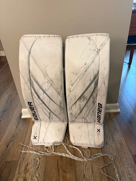 Large Bauer Vapor X5 Pro Goalie Leg Pads (Used)