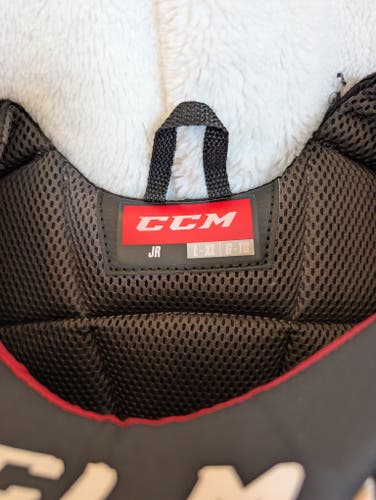Large/Extra Large CCM EFLEX 5.5 Goalie Chest Protector (Used)
