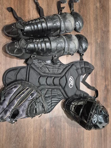 Rawlings Players Series Youth Catcher's Set (Used)