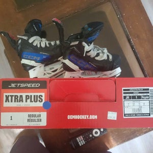 CCM Jetspeed XTRA PLUS Hockey Skates Regular Width Size 1 (Used)