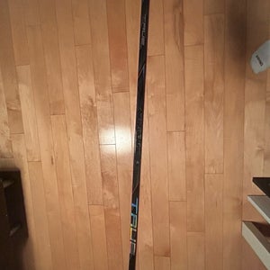 True Hzrdus 9x4 75 flex Left Hand Hockey Stick T92 (Brand New)
