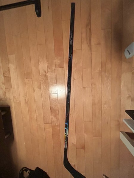 True Hzrdus 9x4 75 flex Left Hand Hockey Stick T92 (Brand New)