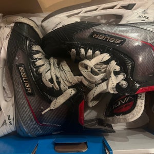 2019 Bauer Vapor X Shift Pro Hockey Skates Regular Width Size 4.5 (Used)