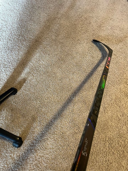 Junior CCM RibCor Trigger 9 Pro Right Handed Hockey Stick P28 (Used)