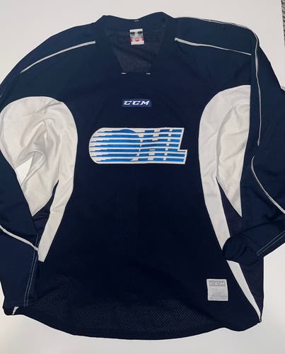 OHL Practice Jersey. SZ 56 (Used)