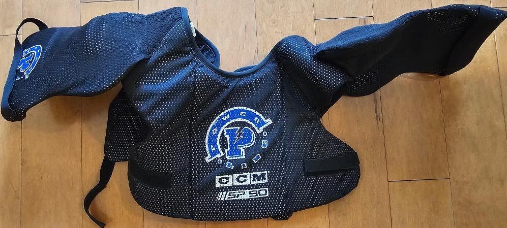 Men's XL Senior CCM SP90 Shoulder Pads (Used)