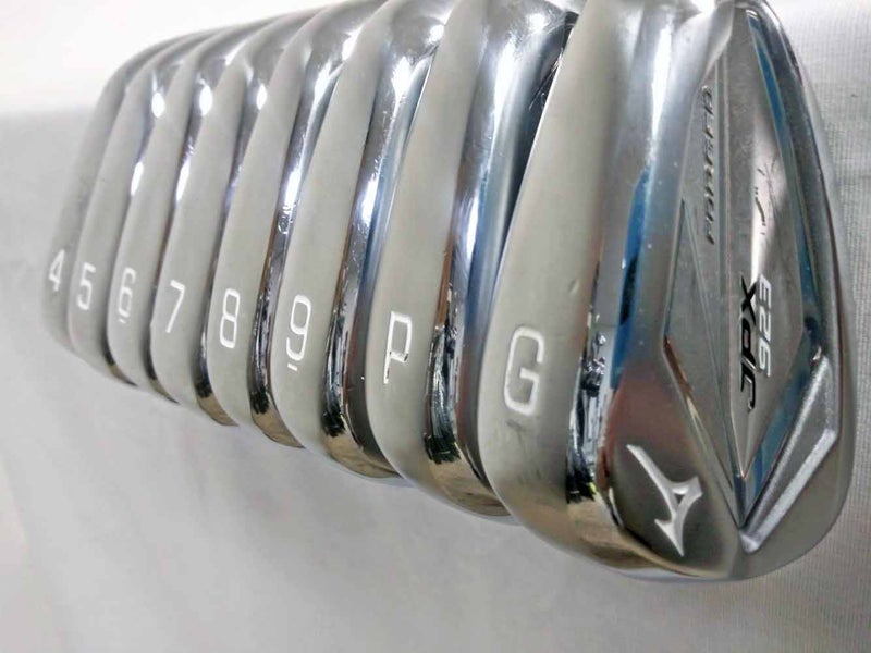 Mizuno JPX 923 Forged Iron Set 4-PW+GW (Dynamic Gold 105 Stiff) Golf Clubs