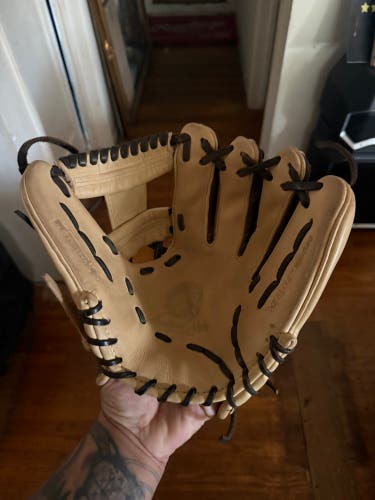 Nokona X2 ELITE RH Infield Baseball Glove 11.5" (Used)