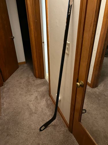Senior Bauer Nexus E5 Pro Right Handed Hockey Stick P92 (New)