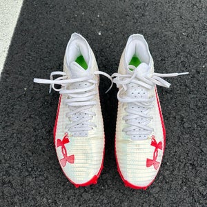 Red Men's Size M 10.5 (W 11.5) Adult Under Armour Cleats (Used)