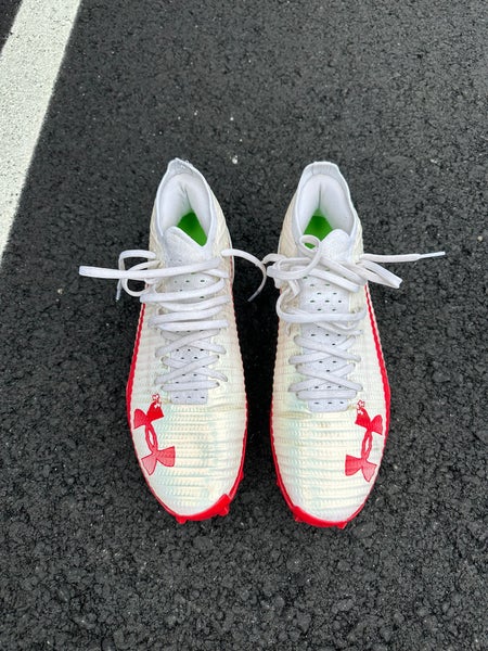 Red Men's Size M 10.5 (W 11.5) Adult Under Armour Cleats (Used)