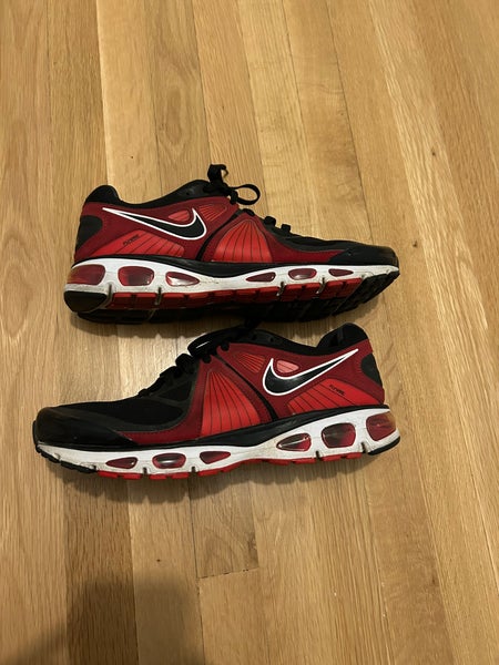 Red Men's Size M 12.0 (W 13.0) Adult Nike Shoes (Used)