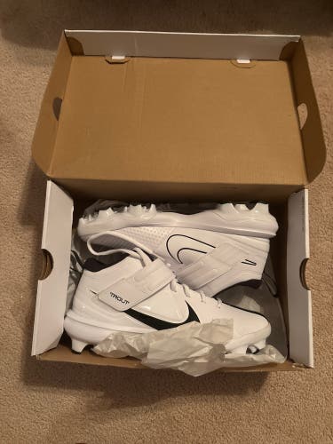 White Men's Size M 9.0 (W 10.0) Youth Nike Force Zoom Trout 7 Pro High Top Molded Cleats (New)