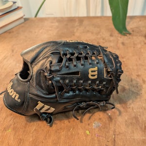 Wilson A2000 12" Baseball Glove A12 Pitchers Glove