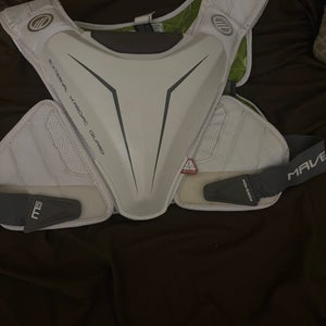 Large Adult Maverik M5 Shoulder Pads (Used)