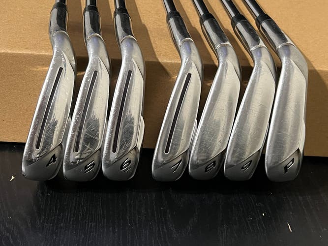 TaylorMade RBladez Iron Set 4-PW Right Handed Stiff Flex Steel Shaft