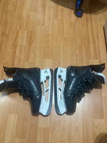 2024 Bauer Supreme Shadow Hockey Skates Extra Wide Width 7.5 (New)