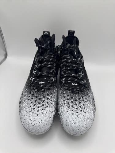 Under Armour Spotlight Clone 3.0 MC Football Black Womens 10US Mens 8 Unisex