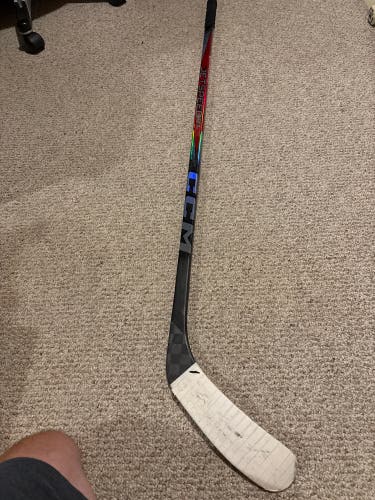 Junior CCM JetSpeed FT7 Right Handed Hockey Stick P90TM (Gently Used)