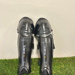 Ball Hockey Shin Pads (Used) size 13”