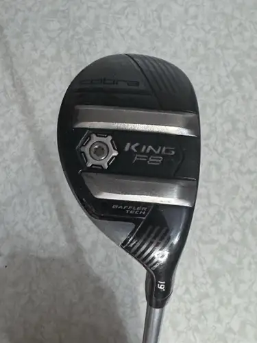 Cobra King F8 #3 Hybrid 19* 3H, Regular Flex Aldila Rogue Pro 75g Shaft, RH, 40”