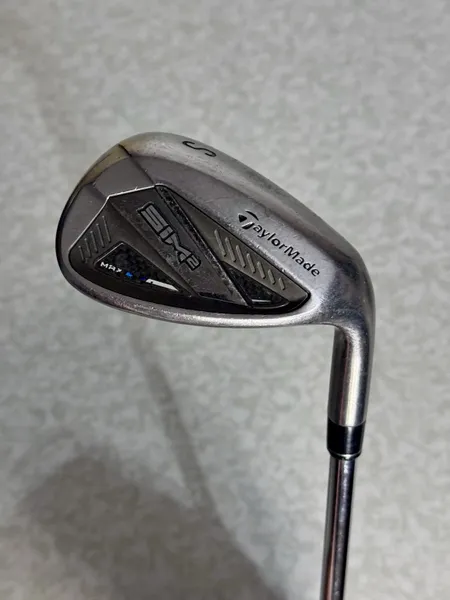 TaylorMade Sim2 Max Sand Wedge SW Steel KBS Max MT 85g Stiff Flex 35” RH