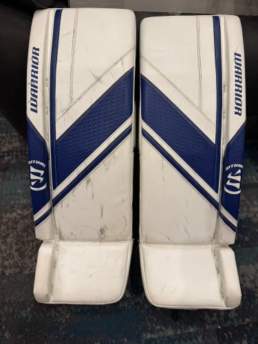 32" 2023 Warrior Ritual G6 E+ Goalie Leg Pads (Used)