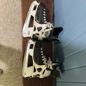 CCM Super Tacks 652 Hockey Skates 9.5 (Used)