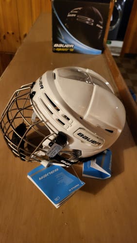 New Small Bauer Re-Akt 75 Combo Helmet