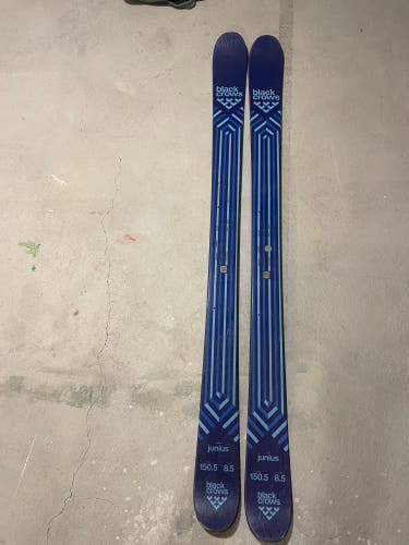 Unisex 150 cm All Mountain Skis Without Bindings (Used)