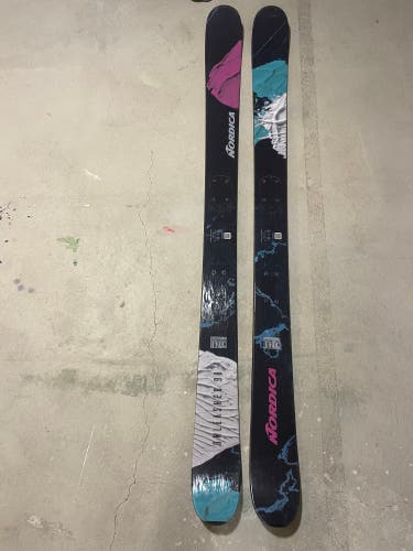 Unisex 2025 Nordica 162 cm Skis Without Bindings (Used)