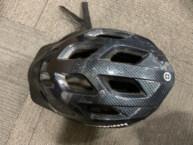 Used Schwinn BIKE HELMET Bike Helmet Black MD 11614-S000221442