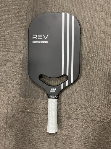 Used REV PLATINUM PADDLE Pickleball Racquet Black 11614-S000221702