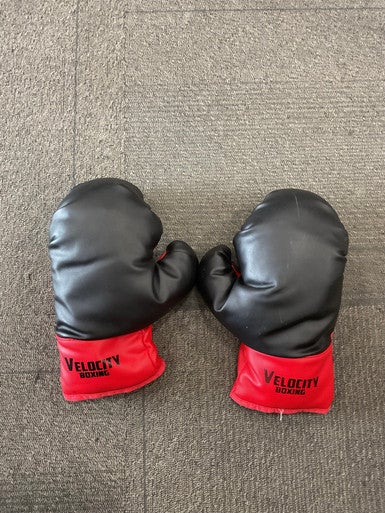 Used VELOCITY BOXING Boxing Gloves Black And Red Senior 11614-S000220624