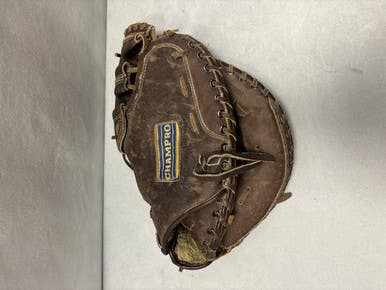 Used Champro CPX 3800 BB/SB Catchers RH Throw Brown 33" 11490-S000265826