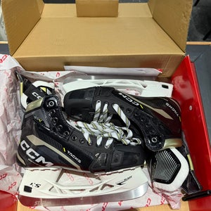 CCM Tacks AS-V Hockey Skates Size 8.5 Regular Width with Step Steel (New)