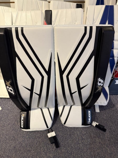31" 2024 Brian's Iconik X Goalie Leg Pads (New)